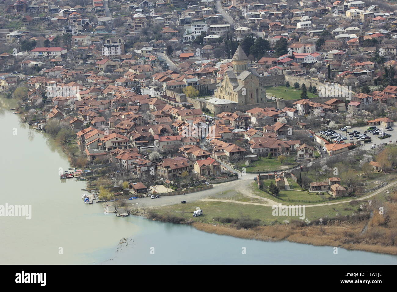 Edificios de Georgia en Tbilisi y Mtskheta, antigua ciudad Foto de stock