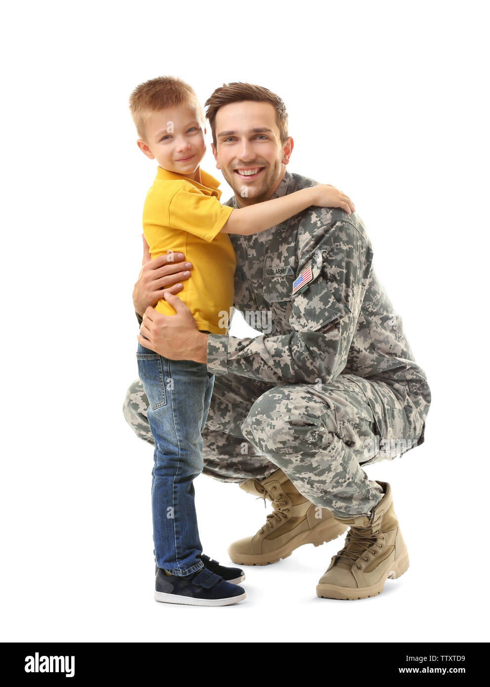 Padre Militar Con Su Hijo Sobre Fondo Blanco Fotografia De Stock Alamy