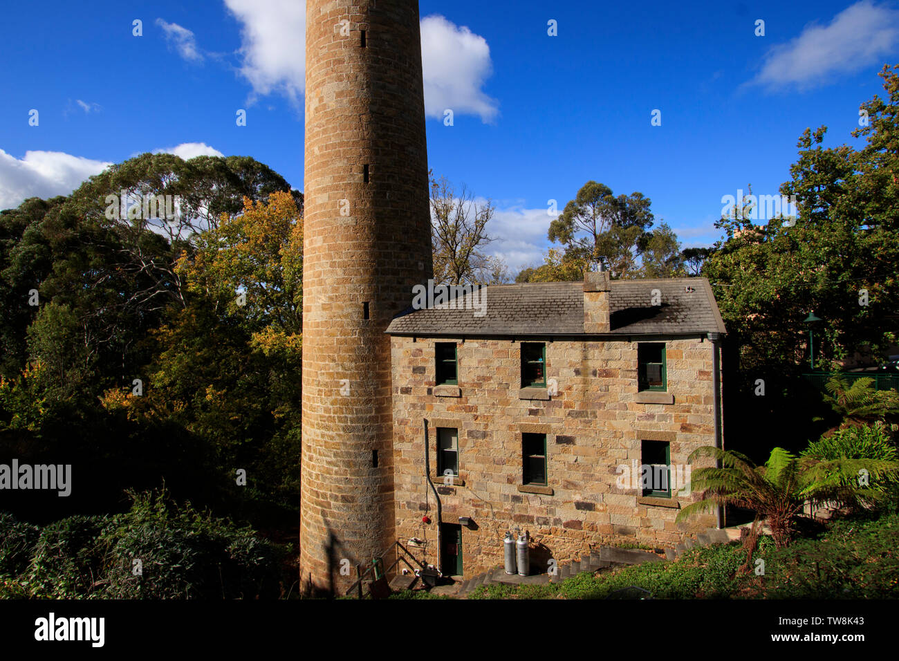 La torre Shot en Taroona fuera de Hobart, Tasmania, Australia, fue construido en 1870 para producir mosquete bolas. Foto de stock