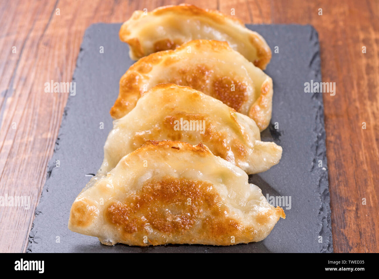 bolas de masa hervida fritas Foto de stock