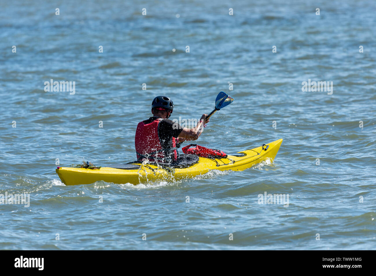 Bahía Arcachon: kayak de mar cerca de Andernos Foto de stock