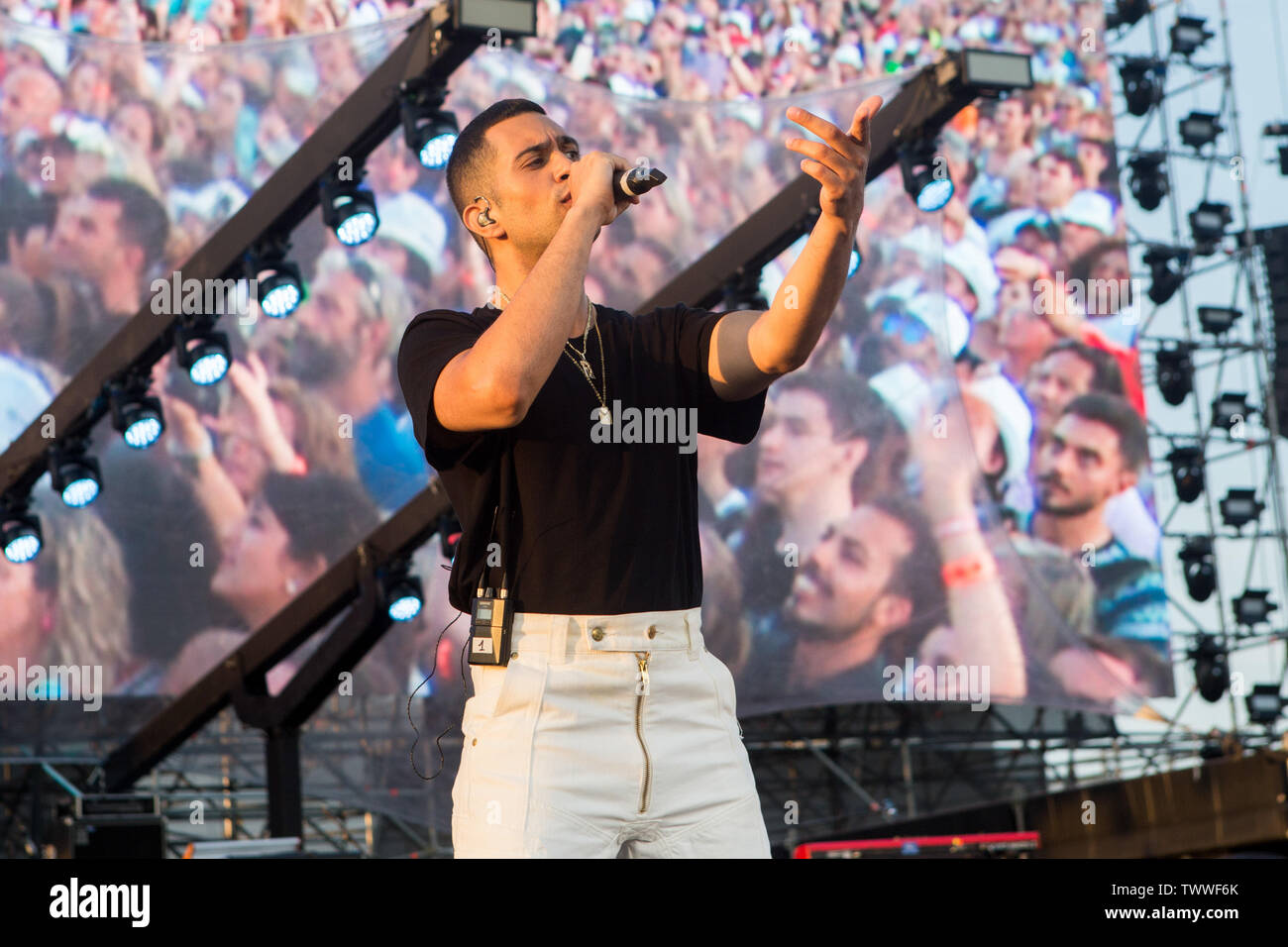 Mahmood en concierto en el partido como un Deejay - Radio Deejay fiesta en  mente en Milano, Italia, el 22 de junio de 2019 Fotografía de stock - Alamy