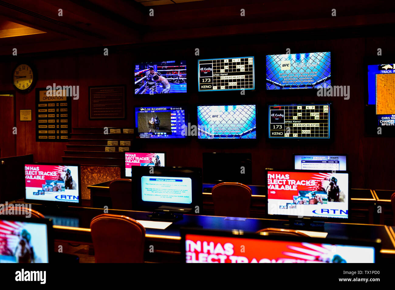 Interior de una casa de apuestas deportivas, Las Vegas, Nevada Fotografía  de stock - Alamy