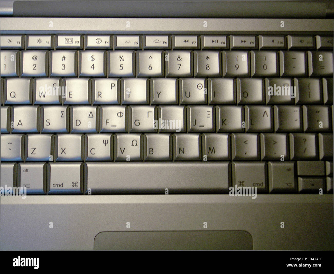 Esta es una fotografía de un teclado griego de Apple; 16 de junio de 2009  (según datos Exif); trabajo Propio; Usuario:Klikakis Fotografía de stock -  Alamy