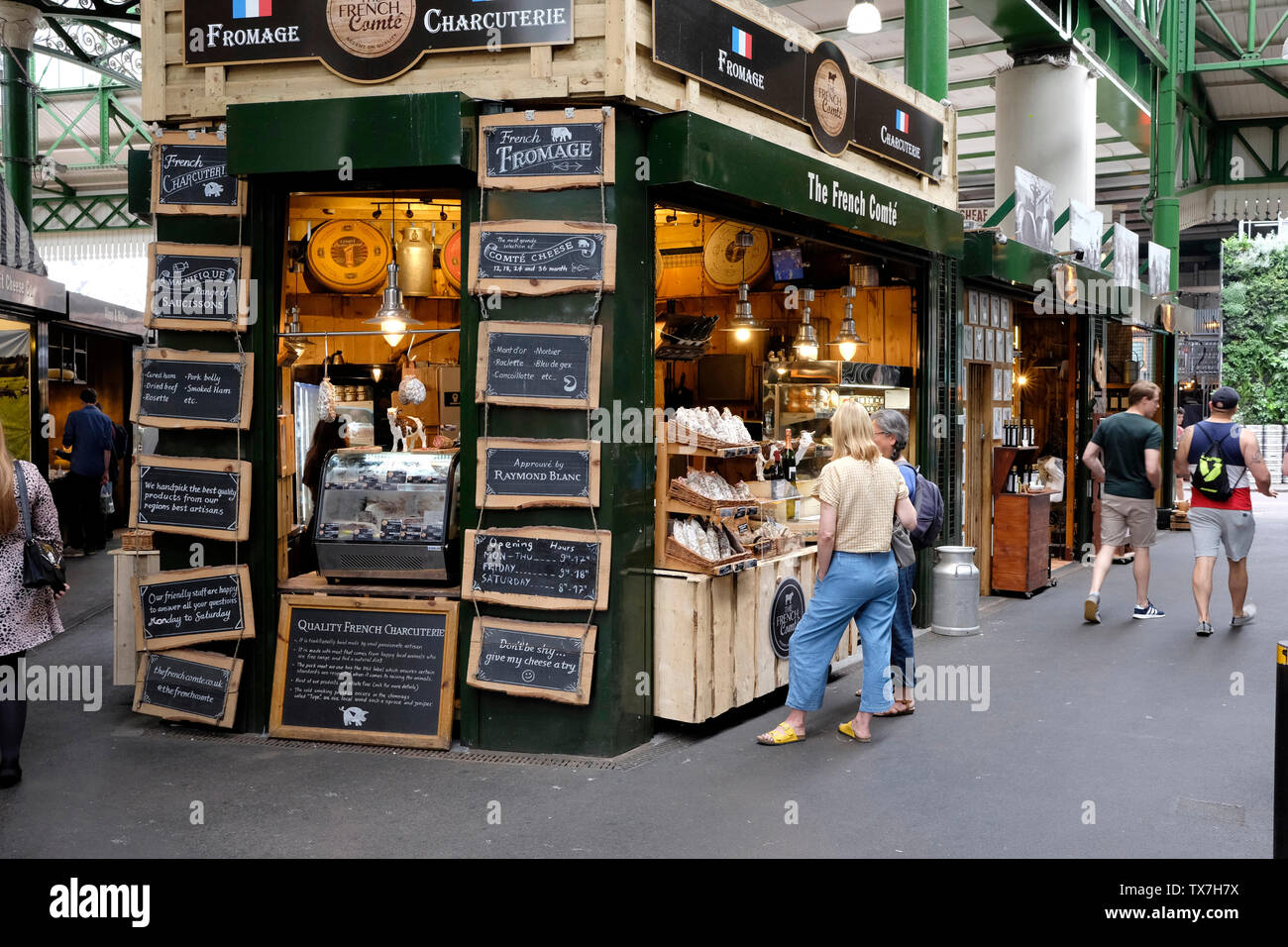 Los franceses Comte tienda, Borough Market de Londres Foto de stock