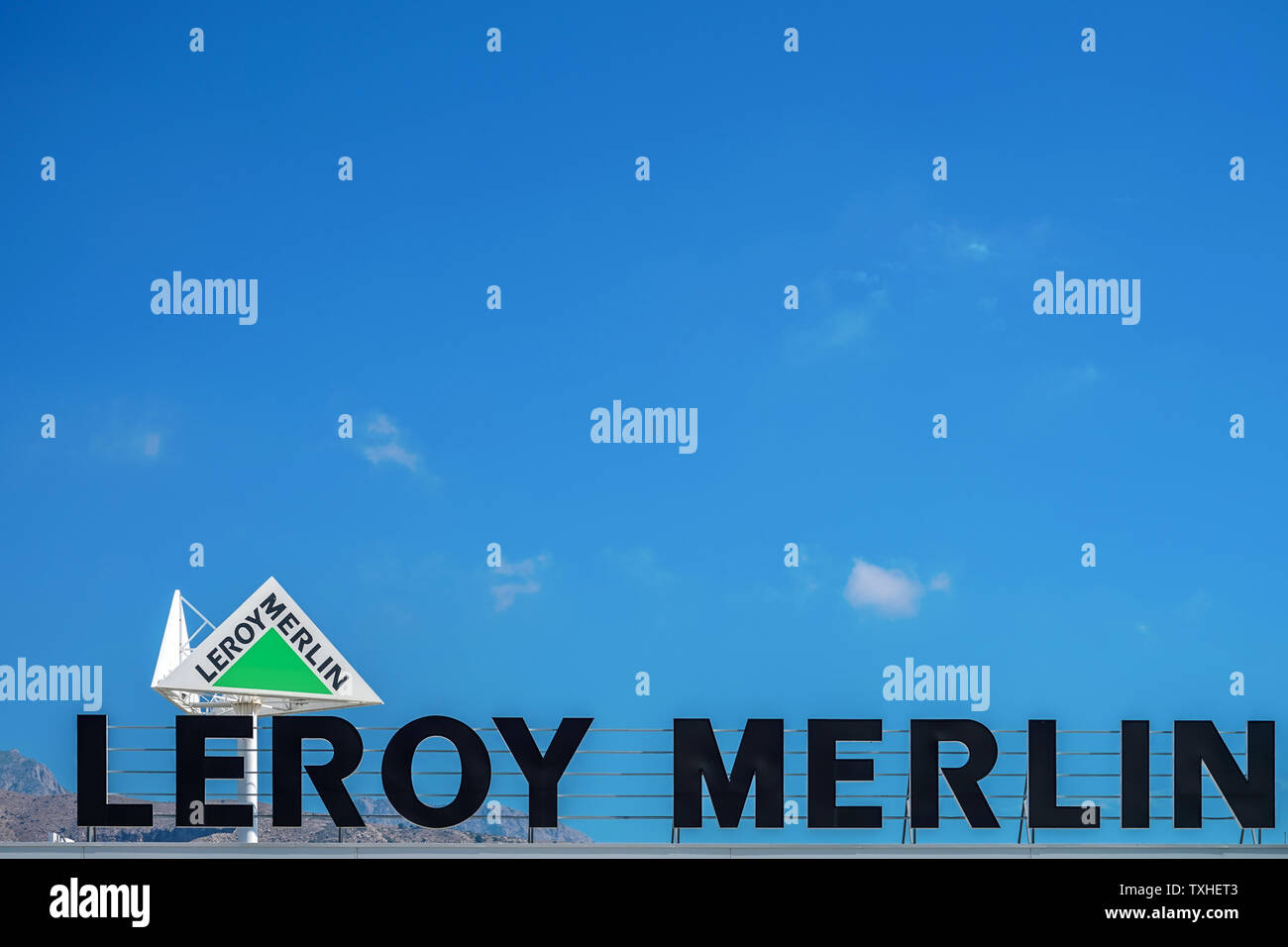 Leroy merlin store herramientas fotografías e imágenes de alta resolución -  Alamy