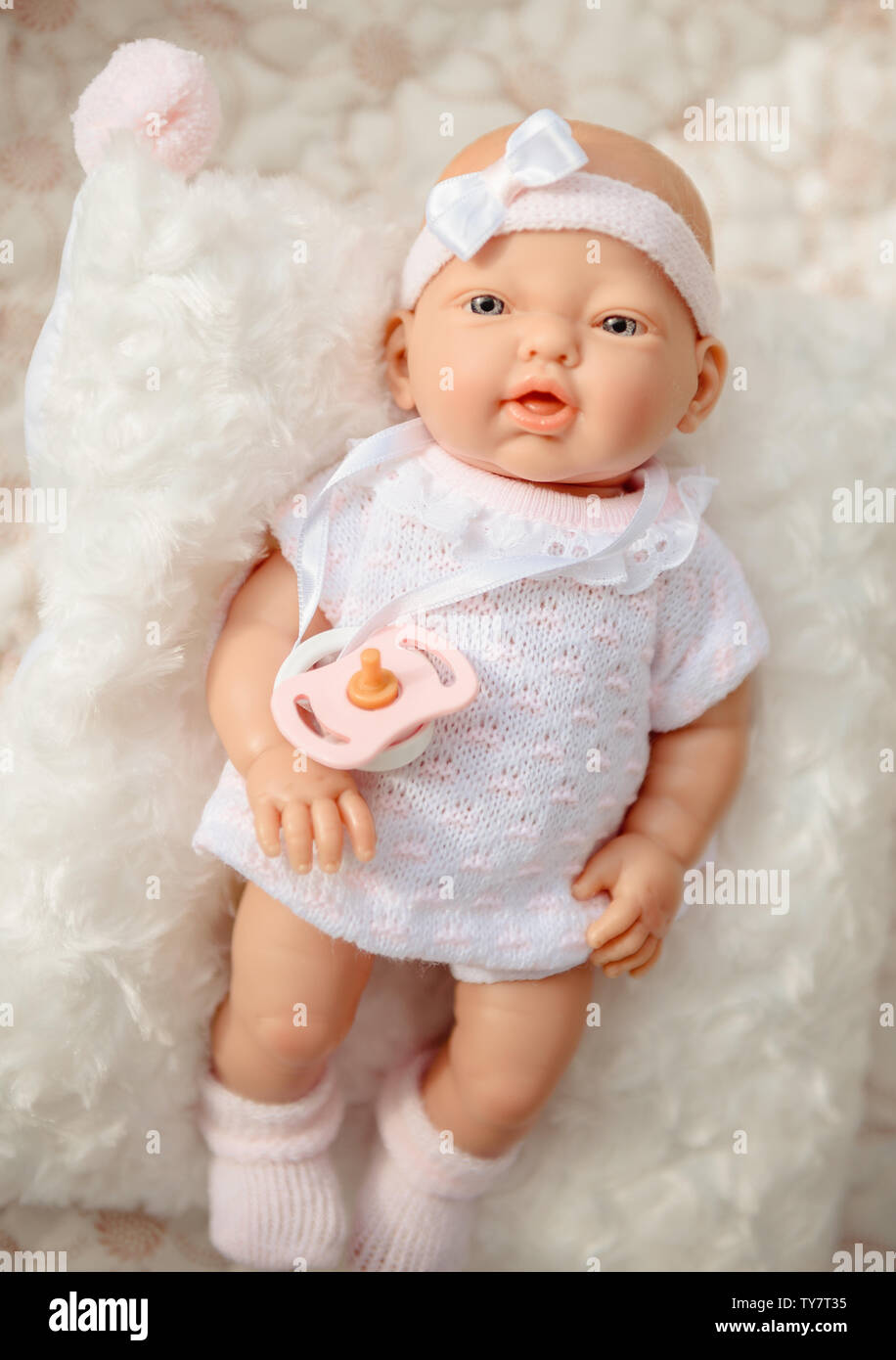 Ropa de bebé vintage fotografías e imágenes de alta resolución - Página 9 -  Alamy