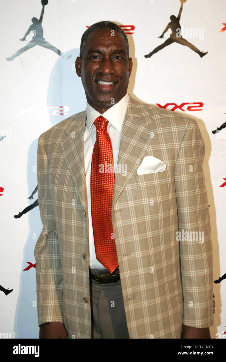 howard white nike
