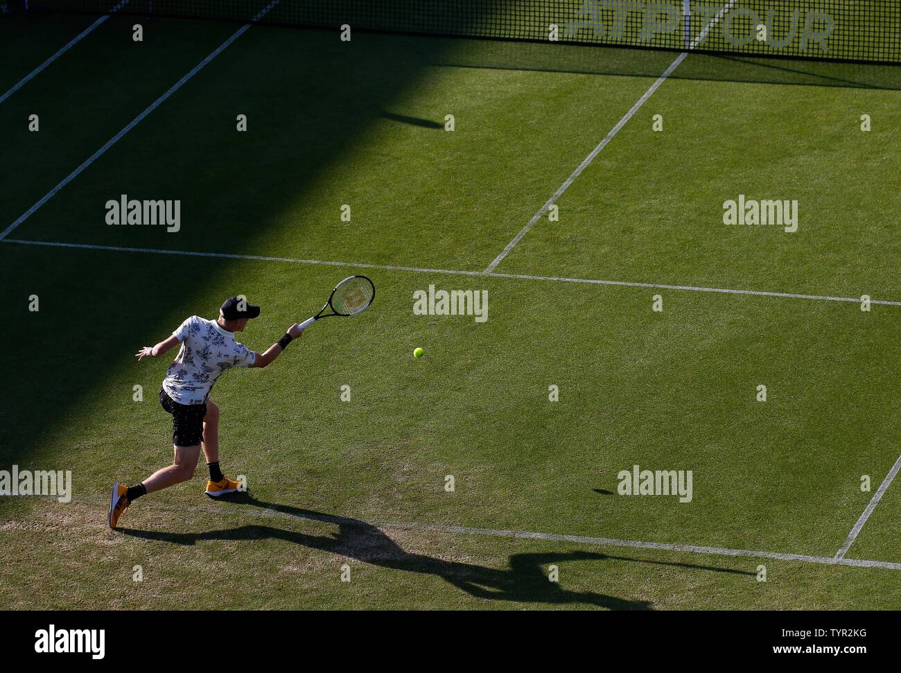Devonshire Park, Eastbourne, Reino Unido. El 26 de junio, 2019. Nature Valley torneo de tenis internacional; Kyle Edmund (GBR) desempeña un forehand shot en su partido contra Cameron Norrie (GBR) Crédito: Además de los deportes de acción/Alamy Live News Foto de stock