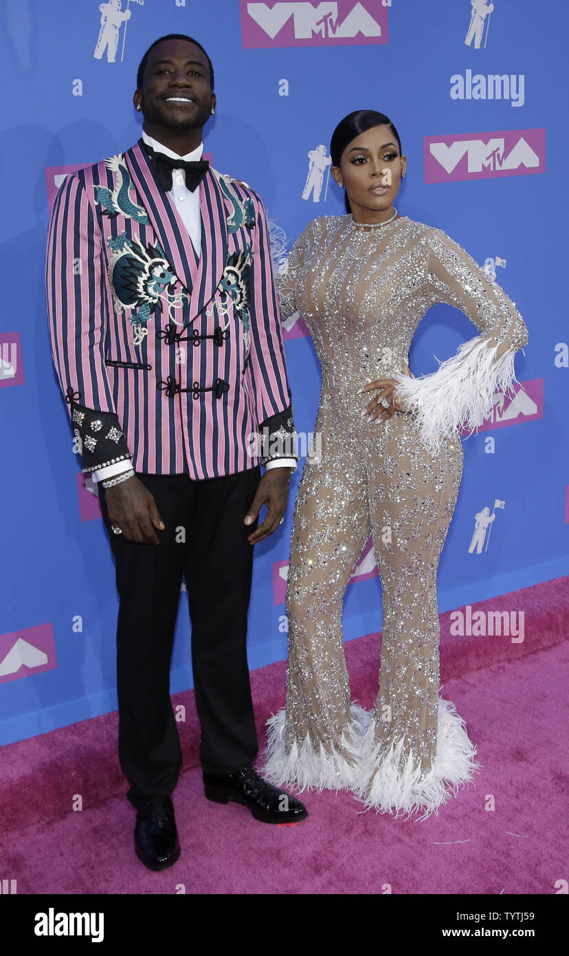 Gucci Mane y Keyshia Ka'oir llegan a la alfombra roja en la 35ª anual de  los MTV Video Music Awards, en el Radio City Music Hall en Nueva York el 20  de