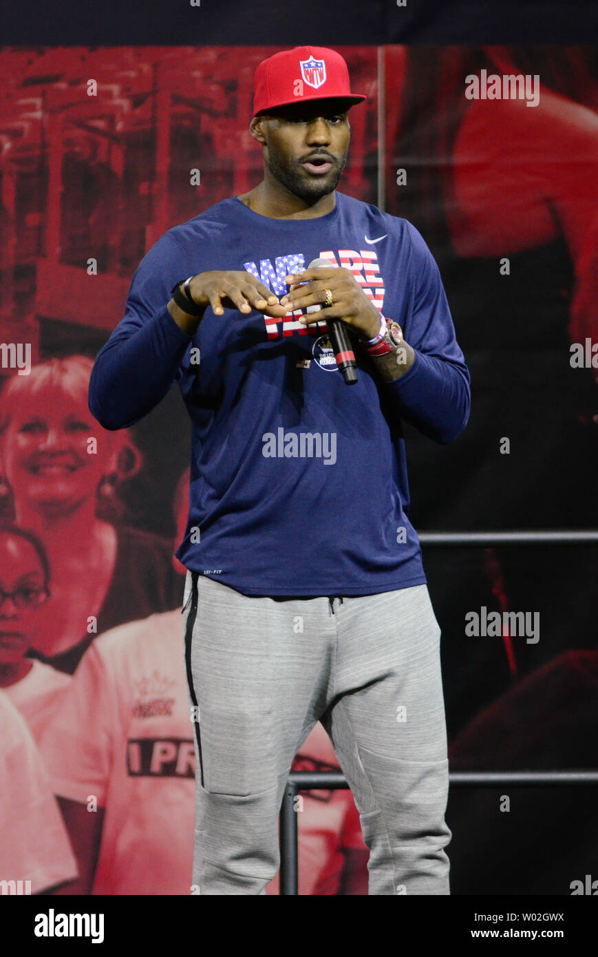 Lebron James Family Fotos e Imágenes de stock - Alamy