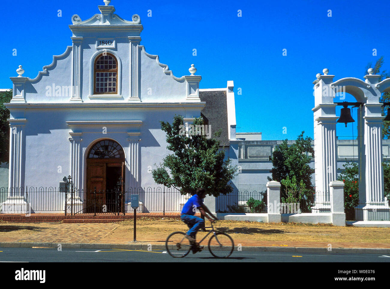 Sudáfrica, Provincia del Cabo Occidental, Ruta del Vino, Stellenbosch iglesia renana Foto de stock