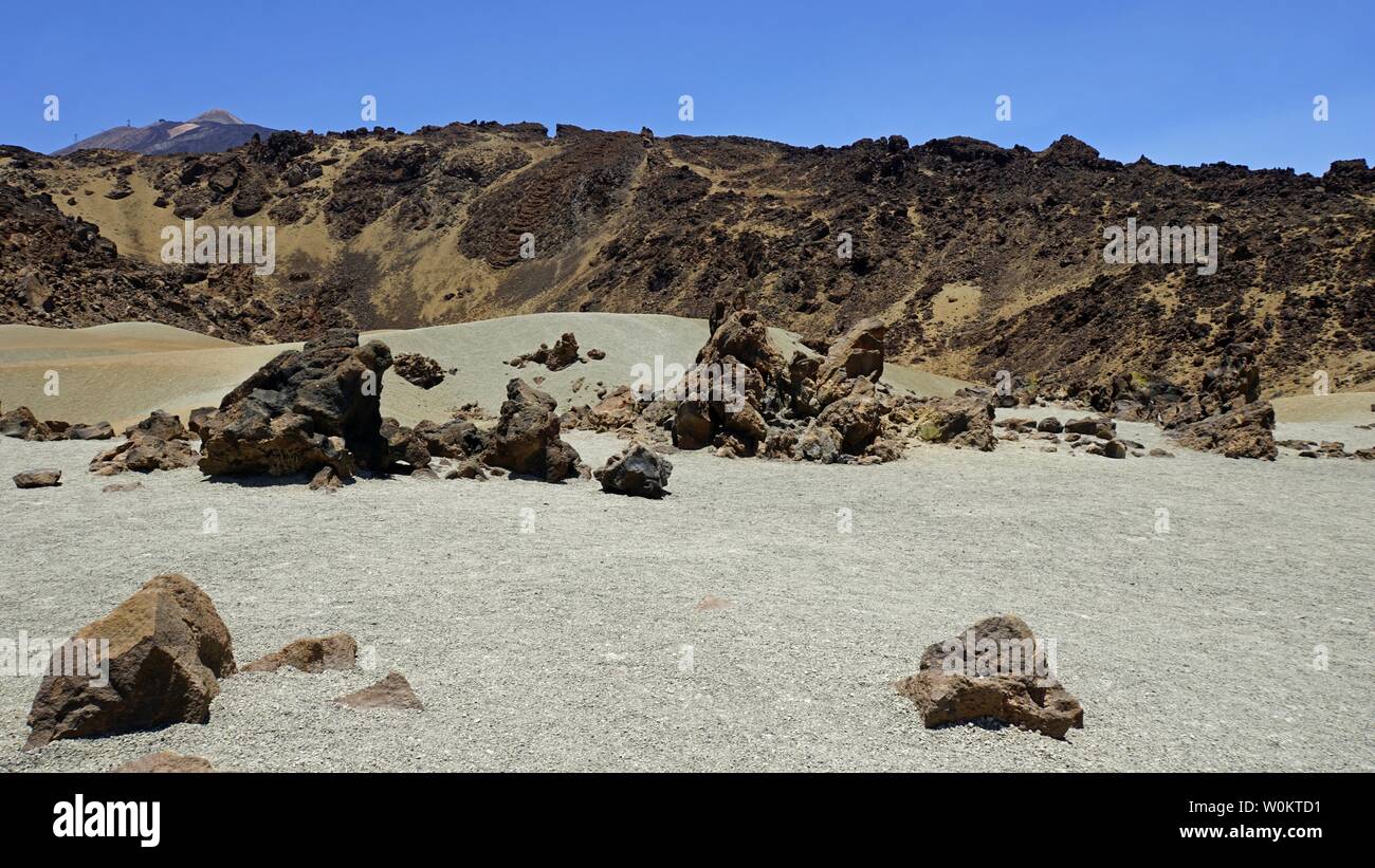 Áspera de landscpae volcánico Teide en Tenerife Foto de stock