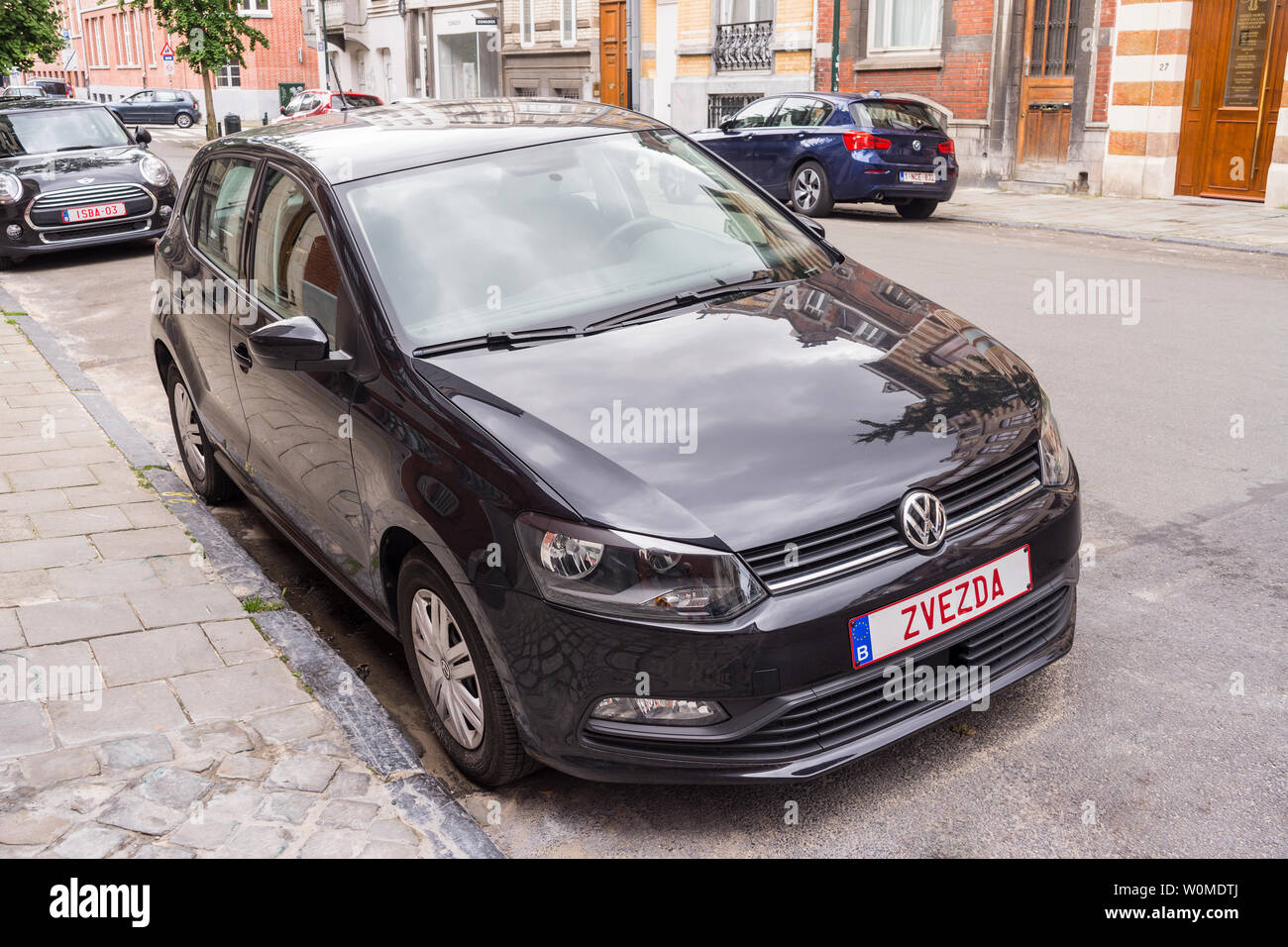 Volkswagen Golf con "Zvezda" placa de matrícula personalizada, Bruselas, Bélgica. Foto de stock
