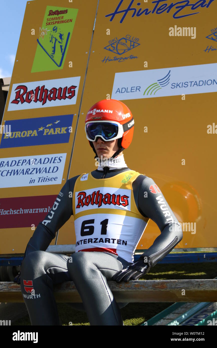 Stephan Leyhe (SC Willingen) bei der Skisprung DM Einzel Hinterzarten 2018 Foto de stock