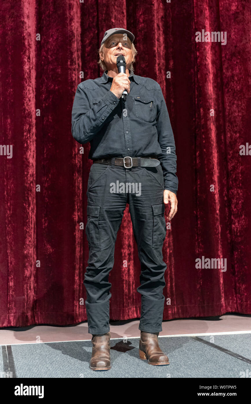 Nosotros actor italiano Terence Hill (Mario Girotti) asiste a la premiere de 'Mein Name ist alguien - Zwei Faeuste kehren Zoopalast zurueck' en el 21 de agosto de 2018, en Berlín, Alemania. Foto de stock