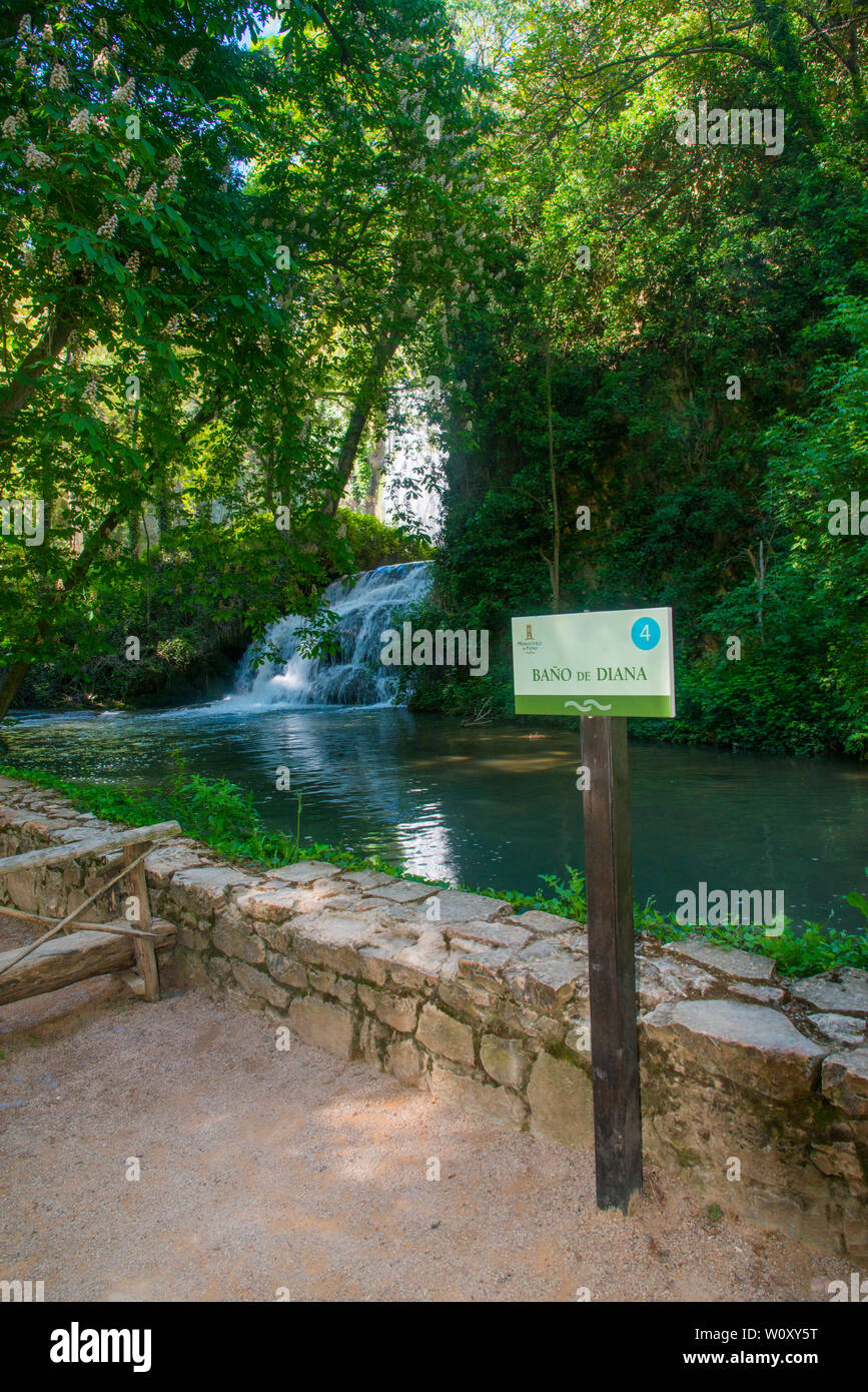 Baño de Diana en cascada. Parque Natural del Monasterio de Piedra, de  Nuevalos, provincia de Zaragoza, Aragón, España Fotografía de stock - Alamy