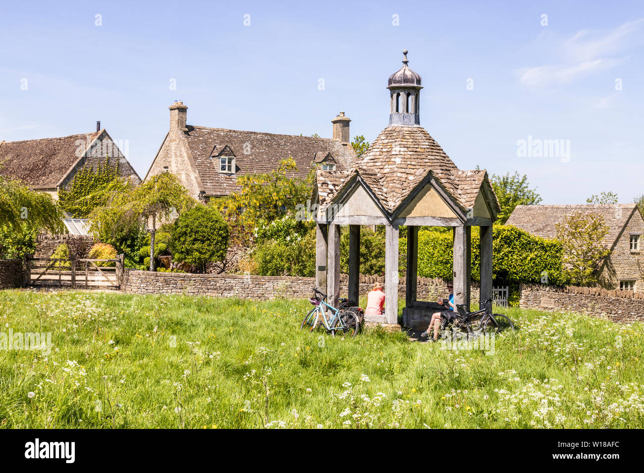Pumphouse pumphouses bombas bombas fotografías e imágenes de alta