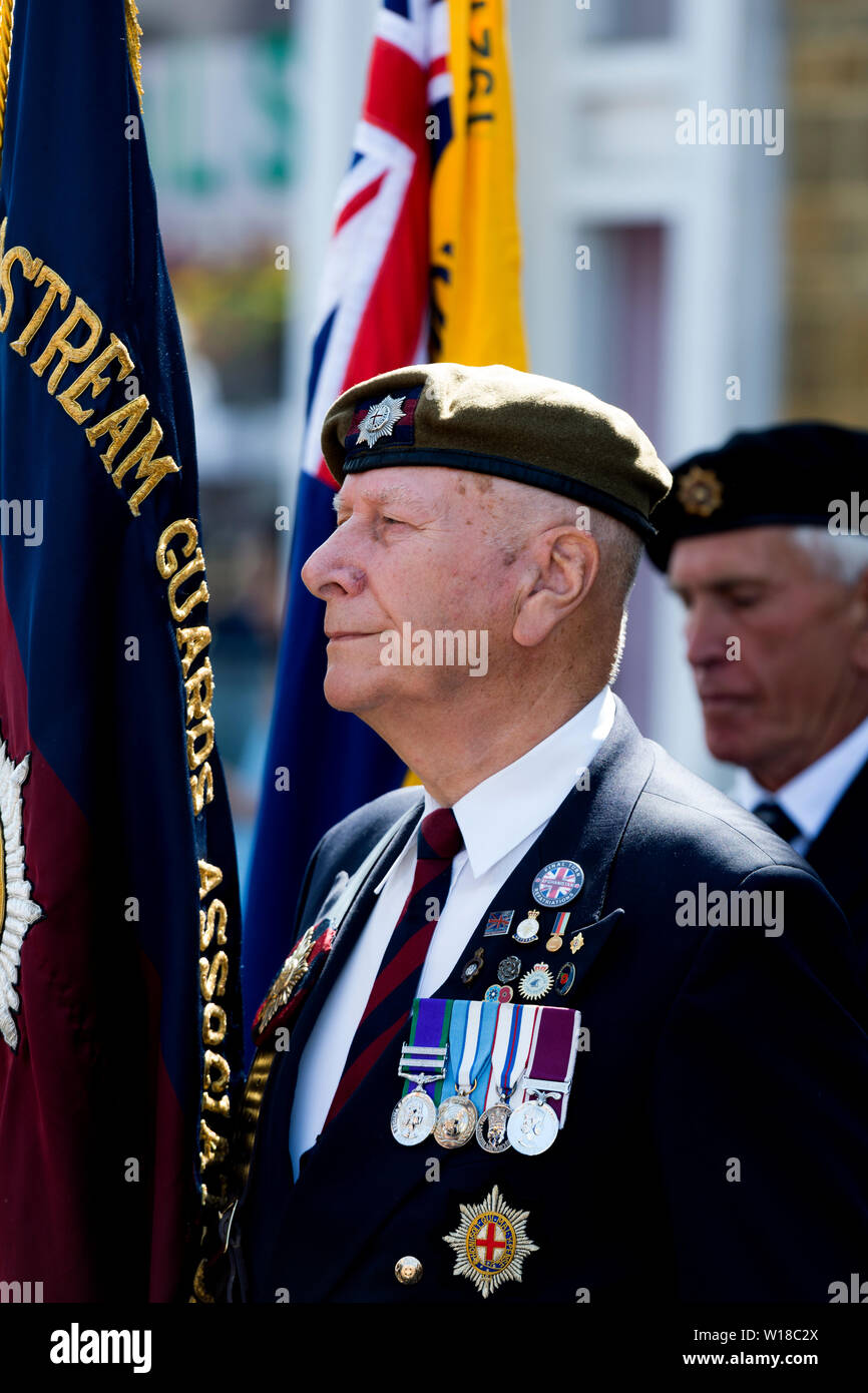 Los veteranos en el día de las Fuerzas Armadas, Banbury, Oxfordshire, Inglaterra, Reino Unido. Foto de stock