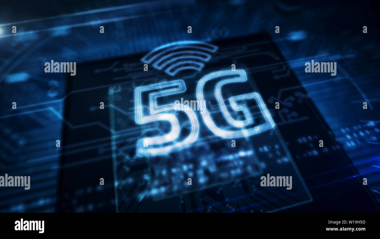Holograma 5G más trabajando la cpu en la placa del circuito de fondo. 5G, la nueva tecnología, la comunicación, la transmisión de streaming e internet móvil concepto 3d Foto de stock