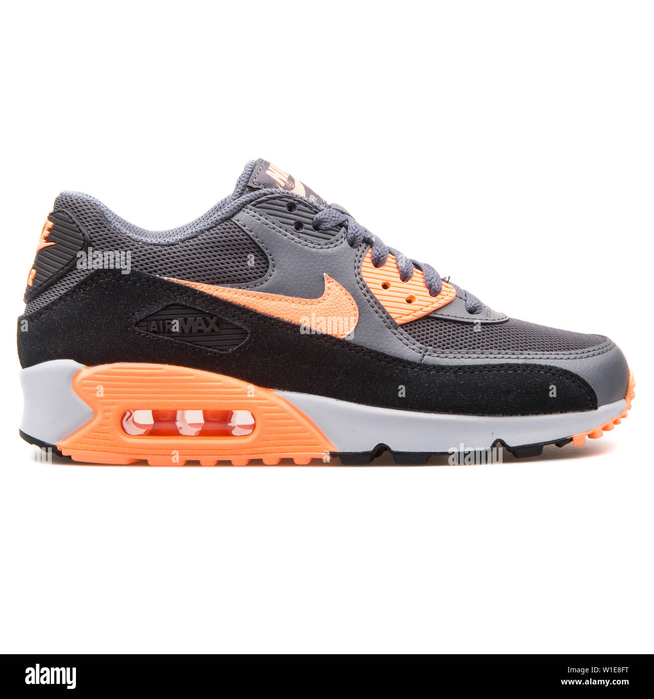 Zapatillas nike air max 90 fotografías e imágenes alta resolución - Página 4 - Alamy