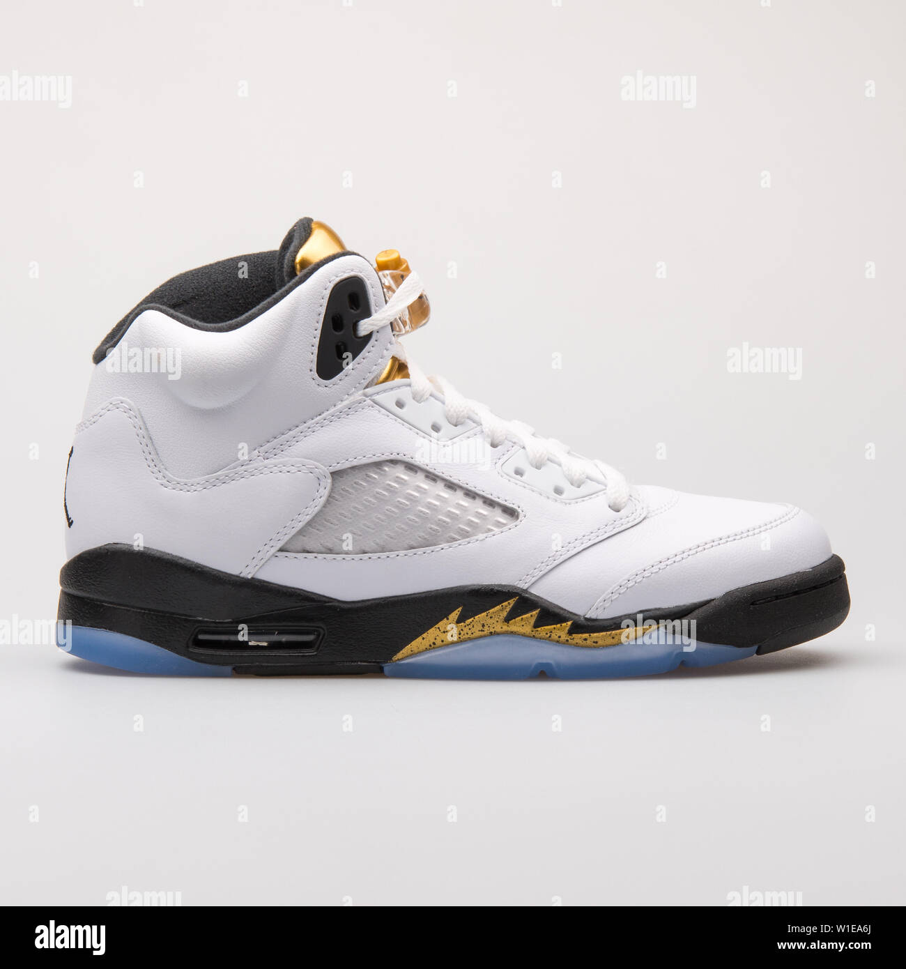 retro 5 blancas