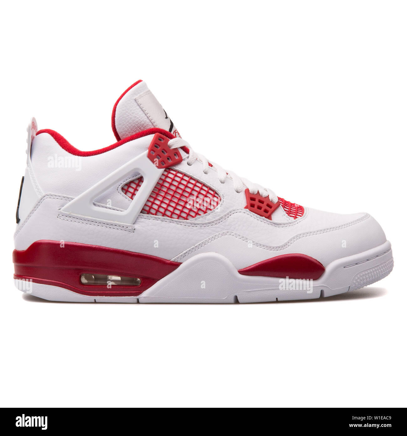 retro 4 blancas y rojas
