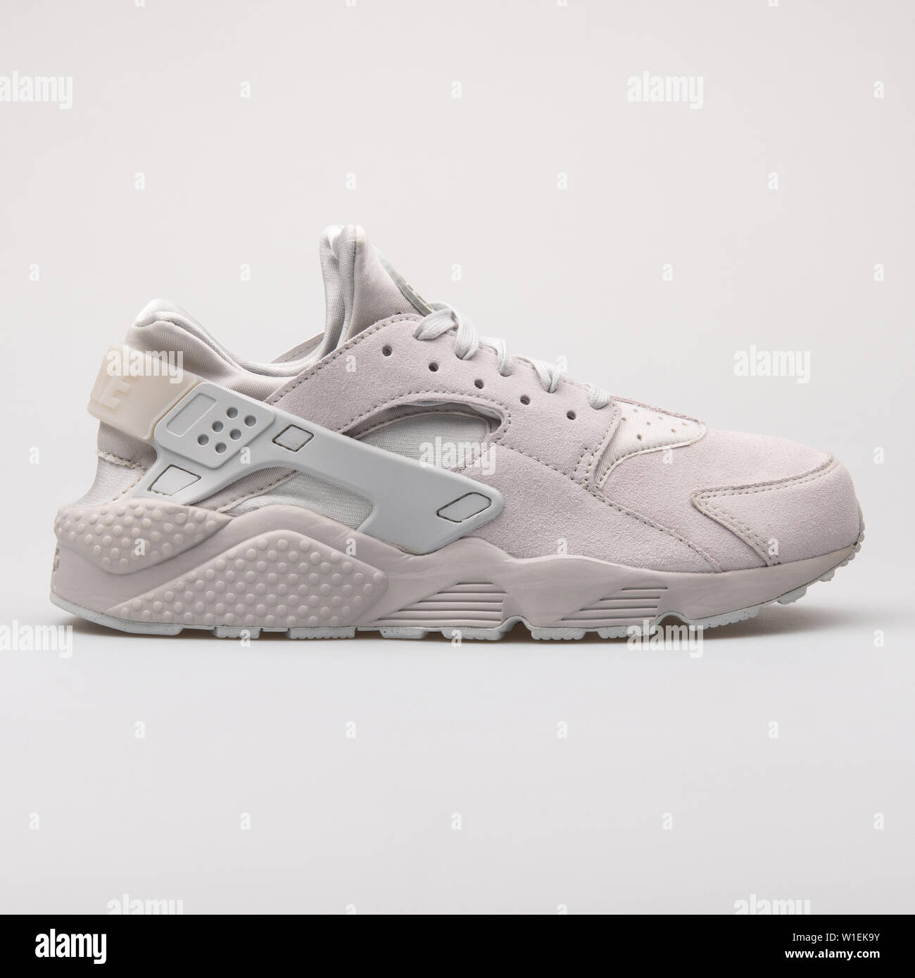 Viena, Austria Agosto 30, 2017: Nike Air Huarache Ejecutar Viena, Austria Agosto 30, 2017: Nike Air Huarache Ejecutar