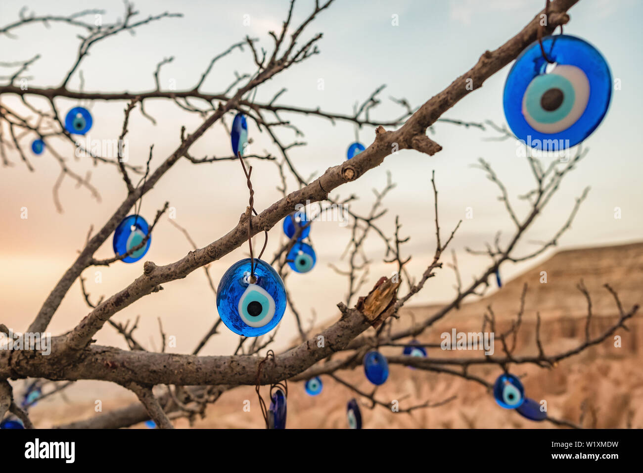 Grupo tradicional de Amuleto turco mal de ojo - el ojo azul Foto de stock