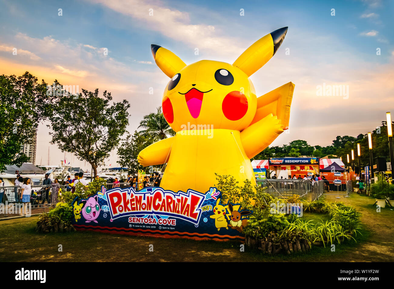 Singapur - 30 Jun, 2019: Singapur Pokémon más grande del carnaval en  Sentosa Cove. El Carnaval se celebró del 15 al 30 Fotografía de stock -  Alamy