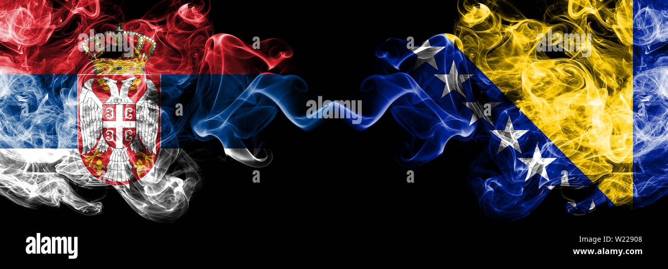 Bandera serbia bosnia fotografías e imágenes de alta resolución - Alamy