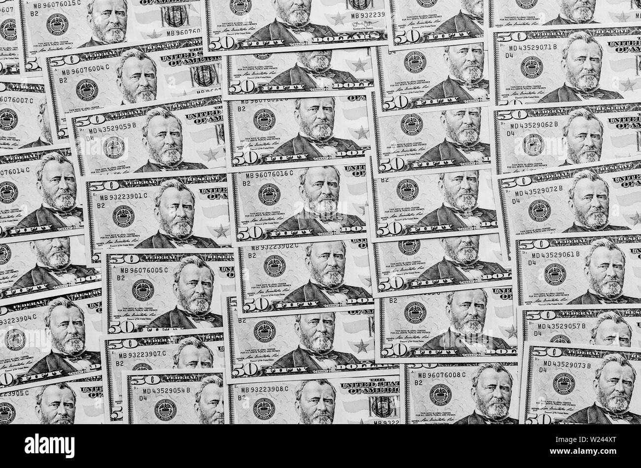 Patrón múltiple o antecedentes de 50 billetes de dólar. Foto de stock