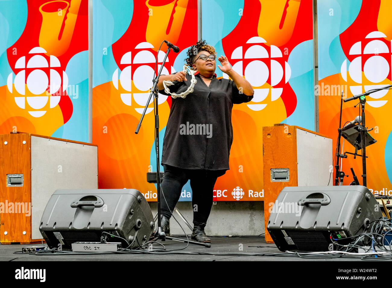 Amanecer Pemberton, cantante, CBC Nooners Musical, Vancouver, British Columbia, Canadá Foto de stock