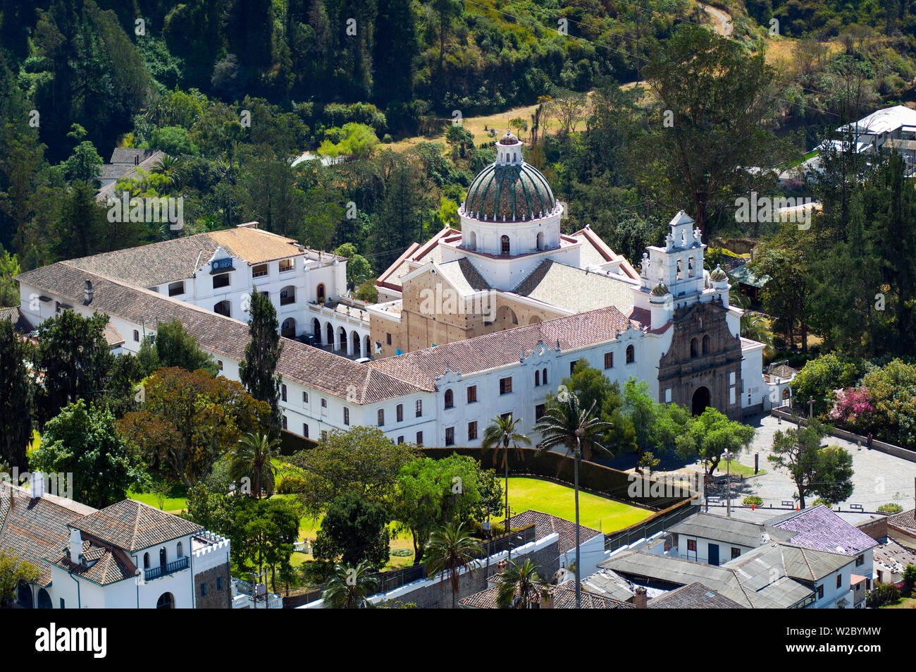 Santuario de Guapulo, Iglesia del siglo XV/Museo, construido en honor