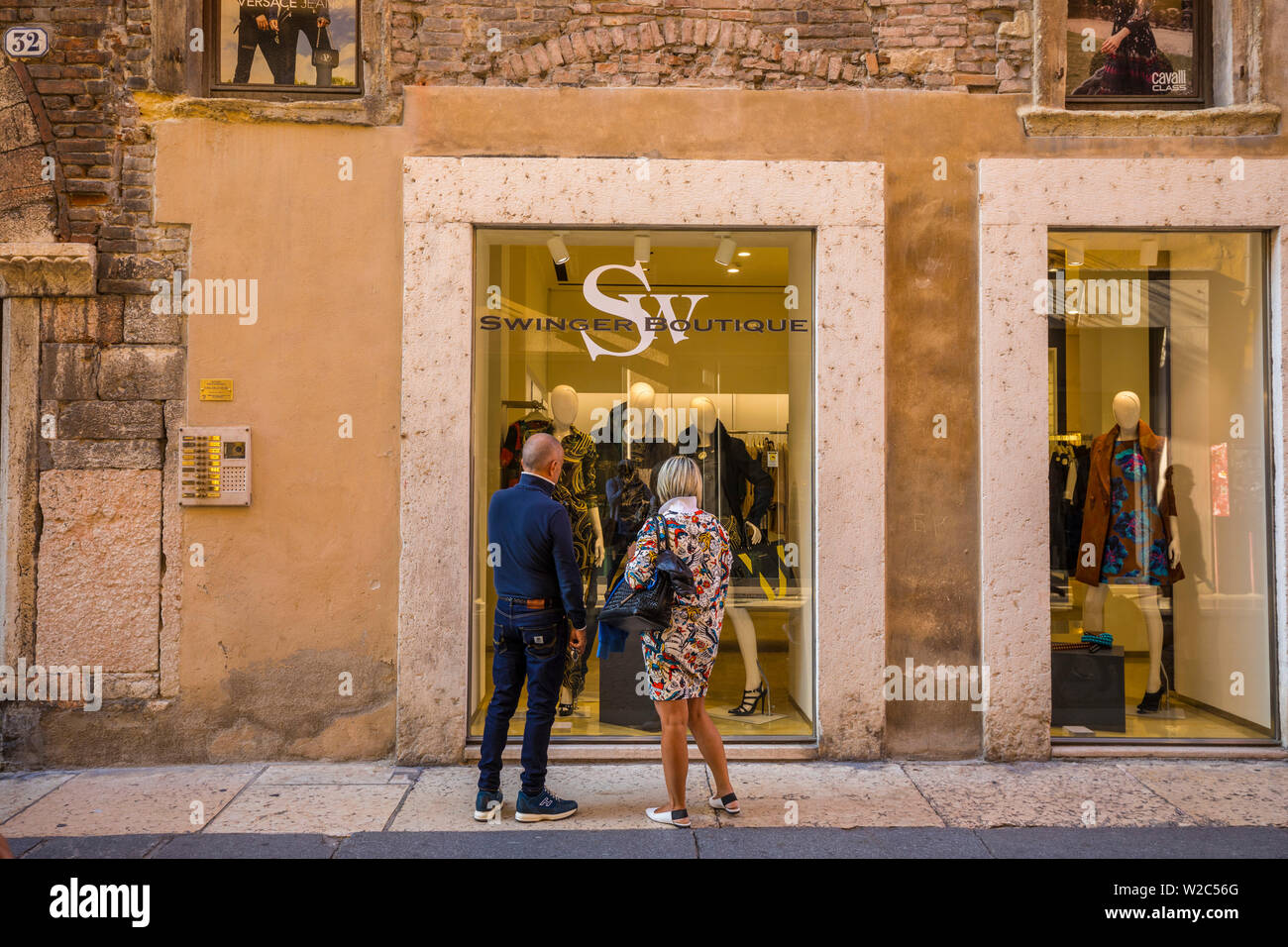 Tienda Boutique en Corso Porta Borsari, Verona, Véneto, Italia Foto de stock