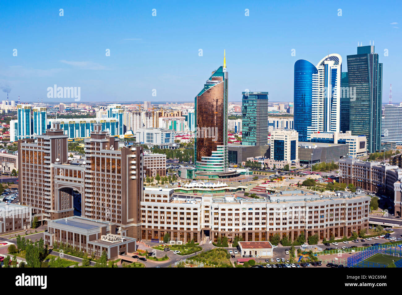 Asia central, Kazajstán, Astana, el centro de la ciudad y del distrito central de negocios Foto de stock