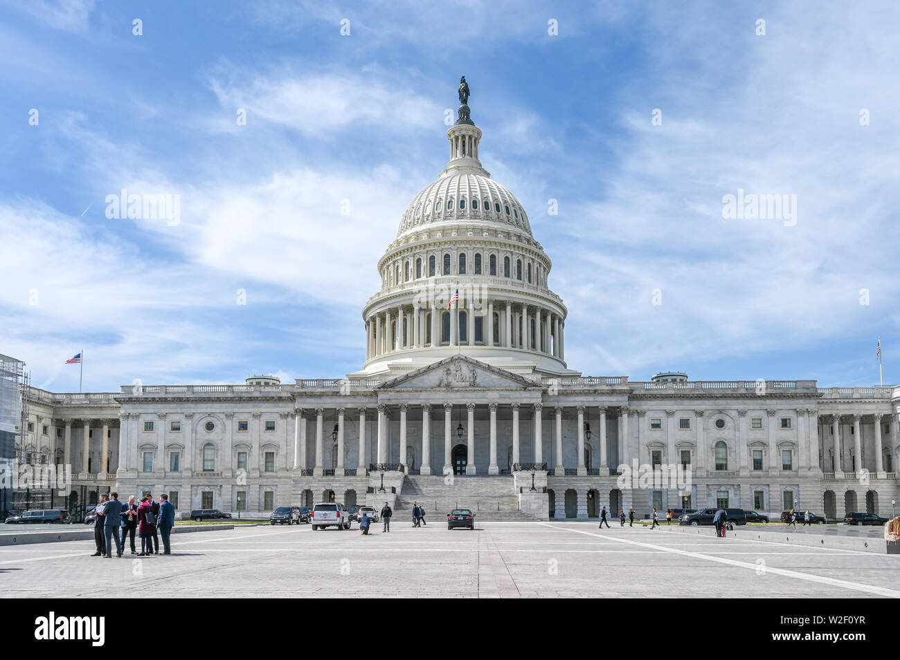 El frente este del Capitolio de los Estados Unidos en Capitol Hill. El edificio del Capitolio es el hogar del Congreso estadounidense. Foto de stock