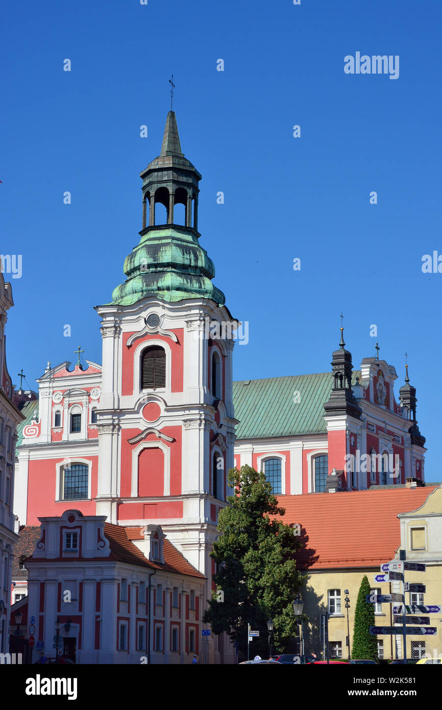 Poznań Fara, la Colegiata, la Basílica de Nuestra Señora del Perpetuo