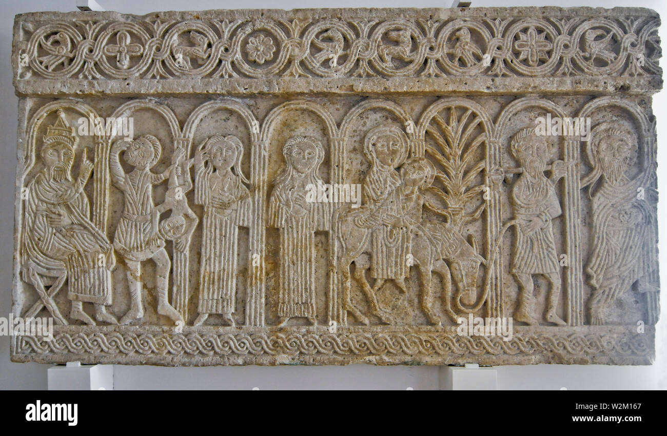 Los paneles de pantalla al altar de la Iglesia de Santa Domenica. Museo Arqueológico de la ciudad de Zadar, Croacia Foto de stock