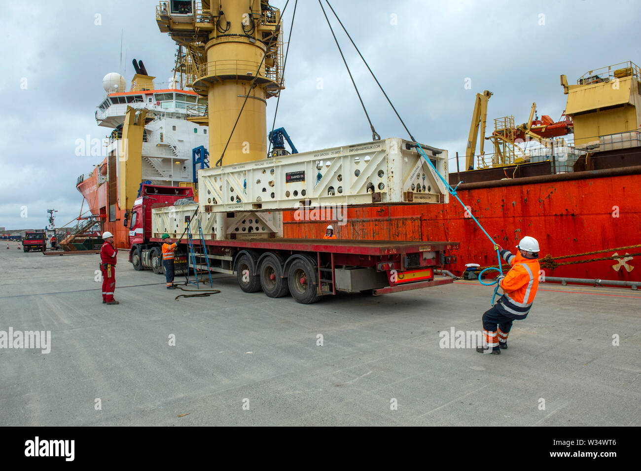 Normand Clipper entrega de la planta retirada del servicio del petróleo del mar del norte Campos de Lerwick Shetland Foto de stock