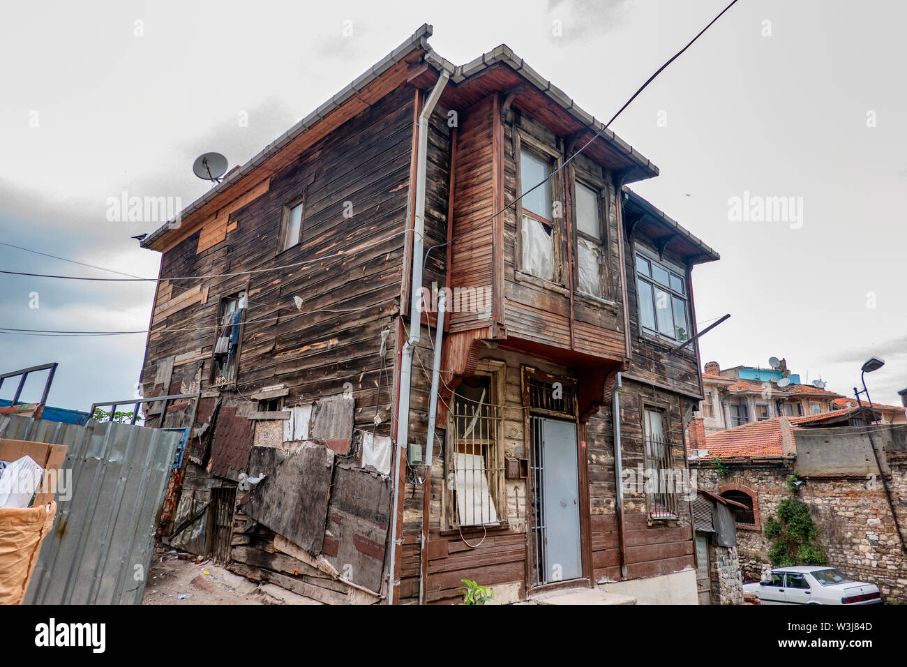 La histórica casa de madera en Estambul, Turquía Fotografía de stock - Alamy