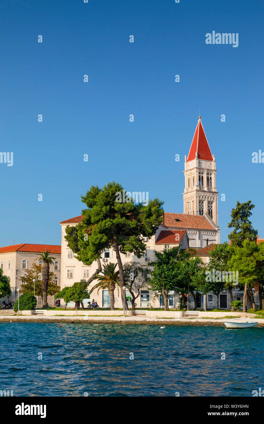 La Catedral de San Lorenzo, Trogir, la costa Dálmata, Croacia, Europa Foto de stock