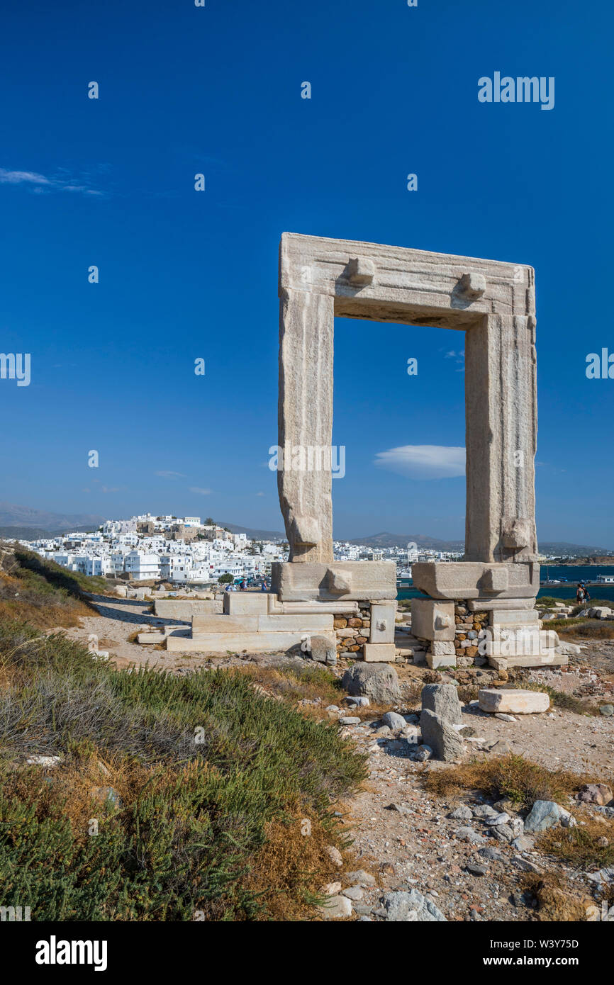 Templo de Apolo, la ciudad de Naxos, Naxos, Grecia, Islas Cíclade Foto de stock