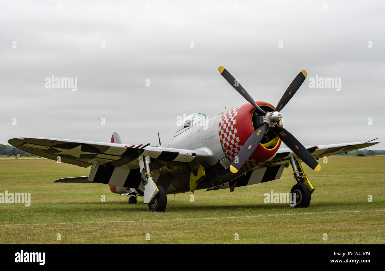 P47 Thunderbolt en el espectáculo aéreo Flying Legends en Duxford Foto de stock