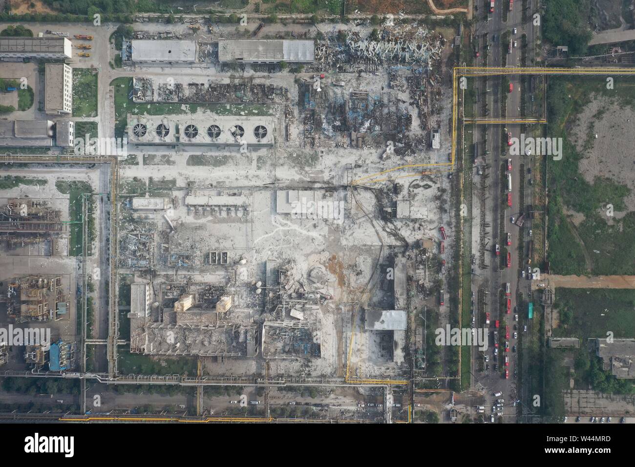 Yima. Julio 20, 2019. Foto aérea tomada el 20 de julio de 2019 muestra el  sitio de la explosión de una fábrica de gas en la ciudad de Yima, provincia  de Henan