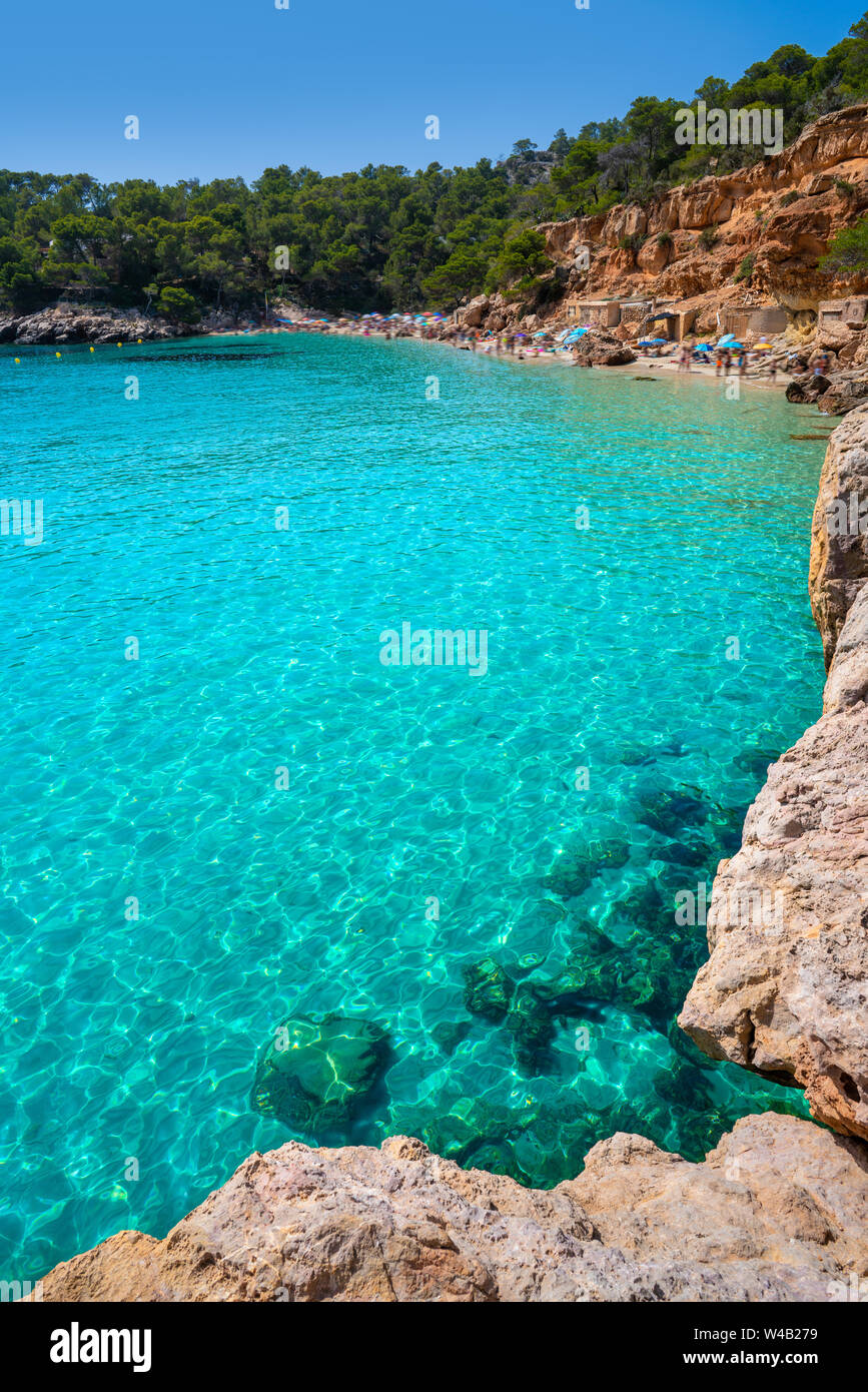 Ibiza Cala Salada y Saladeta en Baleares de españa Foto de stock