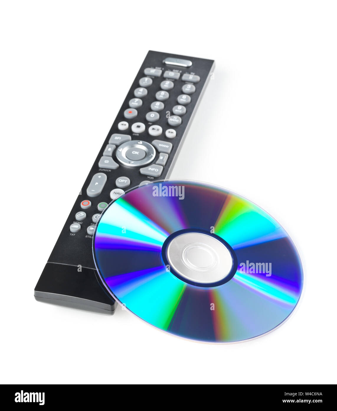 DVD, CD-ROM o disco Blu-Ray Disc o tv con control remoto sobre un fondo  blanco. La serie de películas de cine en casa o concepto Fotografía de  stock - Alamy