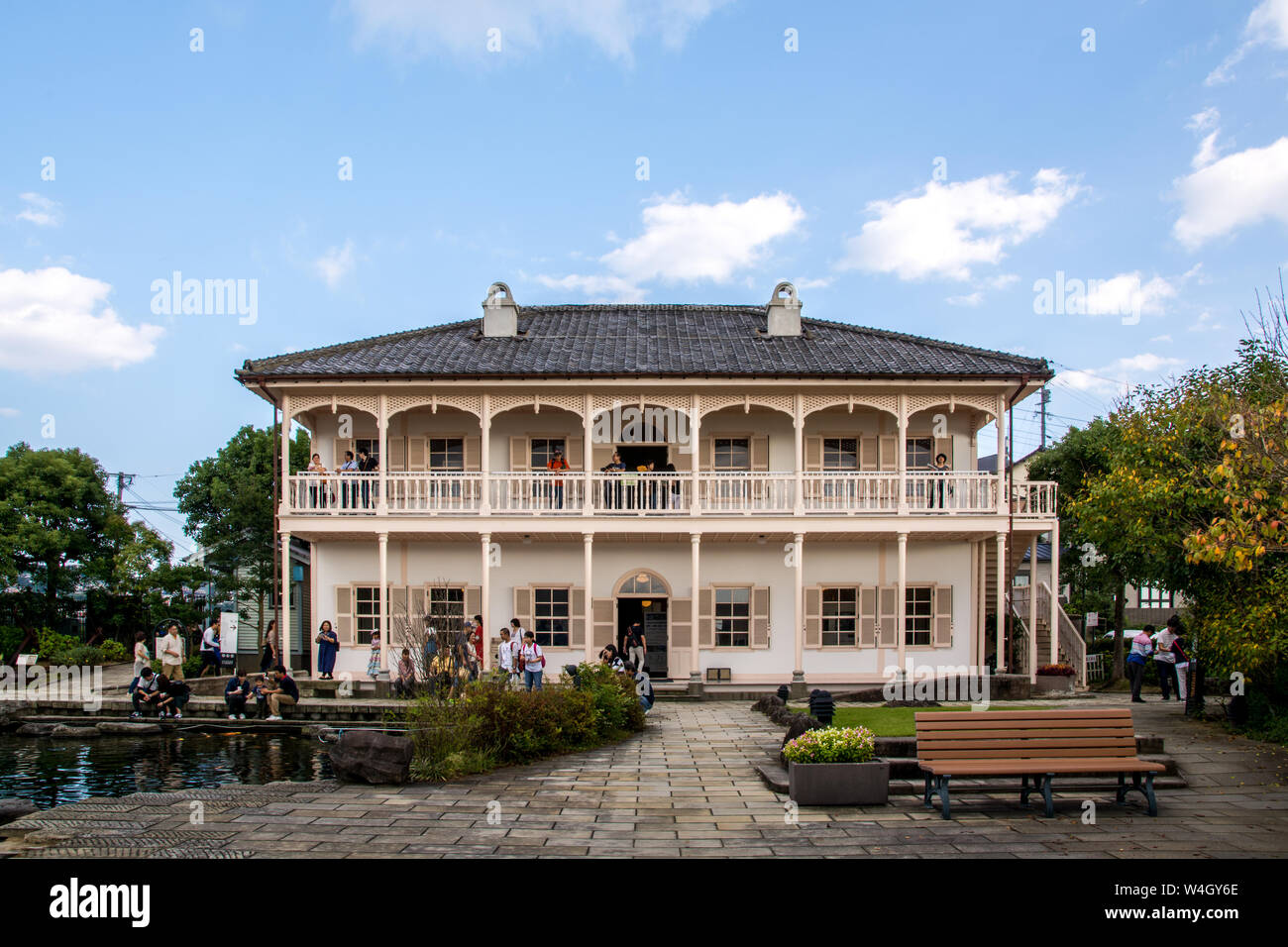 Antigua casa de muelle Mitsubishi segundo en Glover Garden, Nagasaki, Kyushu, Japón - los alojamientos de tripulaciones de intervalo donde el barco entró en el muelle. Foto de stock