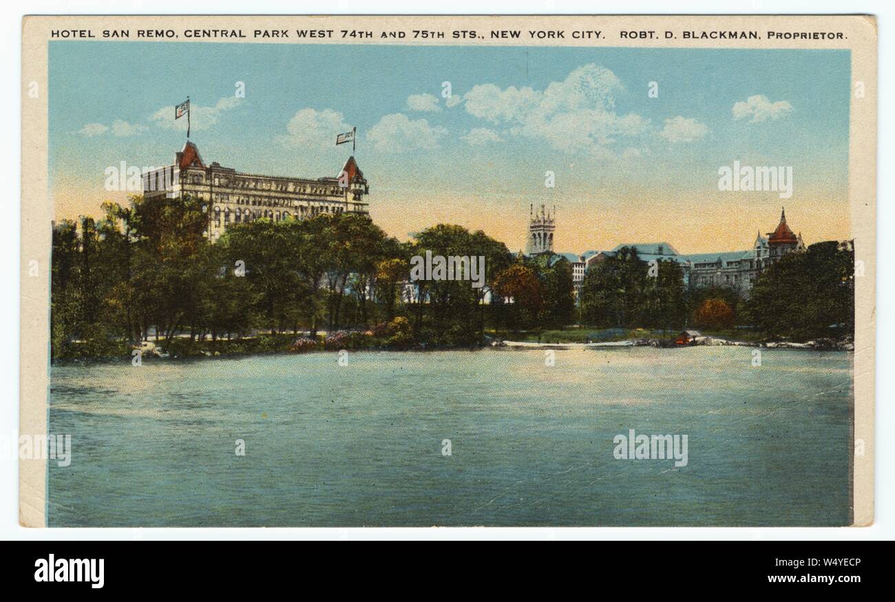 Grabado Postal del Hotel San Remo en Central Park West 74th y 75th Streets, New York City, New York, editado por E. R, 1920. Trott. Desde la Biblioteca Pública de Nueva York. () Foto de stock