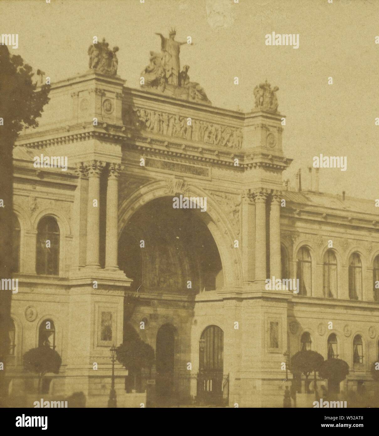 Palais de l'Industrie (Exposición) Champs Elysee, Lecocq-Frêné activo (franceses, París, Francia, 1860), alrededor de 1860, albúmina imprimir plata Foto de stock